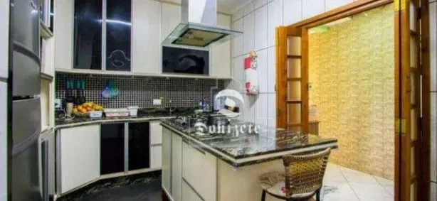 Sobrado com 3 Quartos para venda ou aluguel, 180m² no Parque Novo Oratório, Santo André