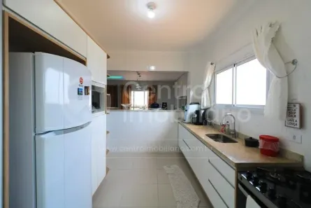 Cobertura com 4 Quartos à venda, 238m² no Centro, Peruíbe