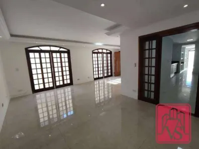 Sobrado com 3 Quartos para venda ou aluguel, 264m² no Parque Terra Nova, São Bernardo do Campo