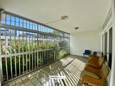 Loja / Salão / Ponto Comercial com 4 Quartos à venda, 300m² no Barro Vermelho, Natal