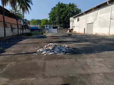 Galpão / Depósito / Armazém à venda, 8000m² no Vila São Luís, Duque de Caxias