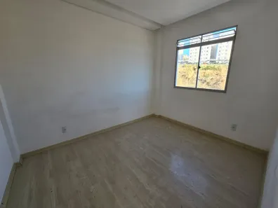 Apartamento com 2 Quartos para alugar, 48m² no Gávea, Vespasiano