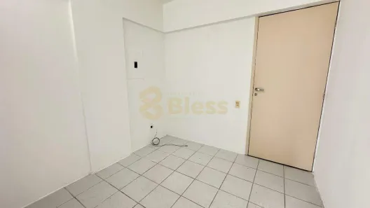 Loja / Salão / Ponto Comercial à venda, 10m² no Petrópolis, Natal