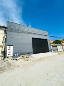Galpão / Depósito / Armazém para alugar, 258m² no Terra Firme, Rio das Ostras
