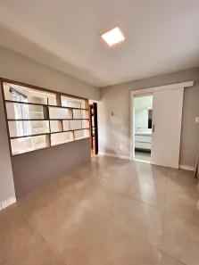 Casa de Condomínio com 4 Quartos para alugar, 190m² no Busca Vida (Abrantes), Camaçari