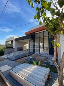 Casa de Condomínio com 3 Quartos à venda, 165m² no Setvillage Las Palmas, Pouso Alegre