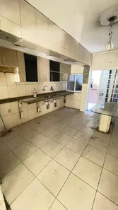 Sobrado com 4 Quartos à venda, 200m² no Centro, Nova Iguaçu