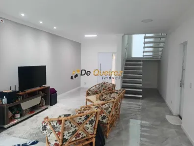 Casa com 4 Quartos à venda, 240m² no Colibris, Embu-Guaçu