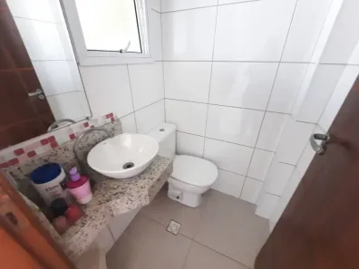 Sobrado com 3 Quartos à venda, 172m² no Guilhermina, Praia Grande