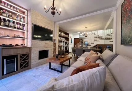 Casa de Condomínio com 4 Quartos para alugar, 89m² no Capivari, Campos do Jordão