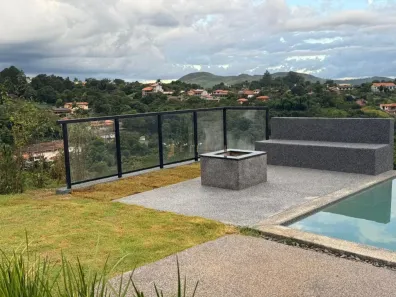 Casa de Condomínio com 4 Quartos à venda, 220m² no Porta do Sol, Mairinque