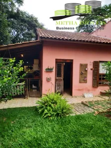 Fazenda / Sítio / Chácara com 2 Quartos à venda, 135m² no JUNDIAQUARA, Araçoiaba da Serra