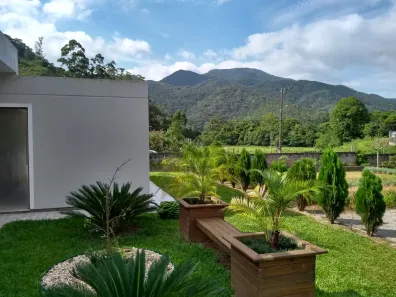 Fazenda / Sítio / Chácara com 2 Quartos à venda, 2000m² no Centro, Águas Mornas