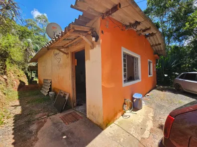 Casa com 3 Quartos à venda, 370m² no Centro, São Lourenço da Serra