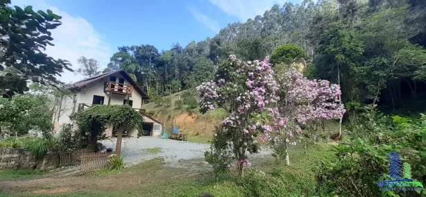 Fazenda / Sítio / Chácara com 3 Quartos à venda, 100m² no , Águas Mornas