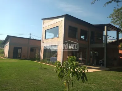 Fazenda / Sítio / Chácara com 3 Quartos à venda, 184m² no Sarapuí, Sarapuí