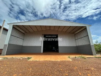 Galpão / Depósito / Armazém à venda, 900m² no Parque Ind. Alvisio Schneider, Corbélia