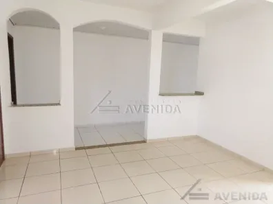 Casa com 3 Quartos para alugar, 70m² no Cafezal, Londrina