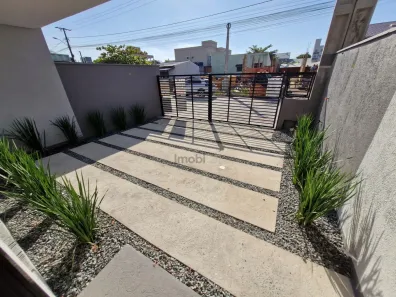 Sobrado com 3 Quartos à venda, 132m² no Itacolomi, Balneário Piçarras