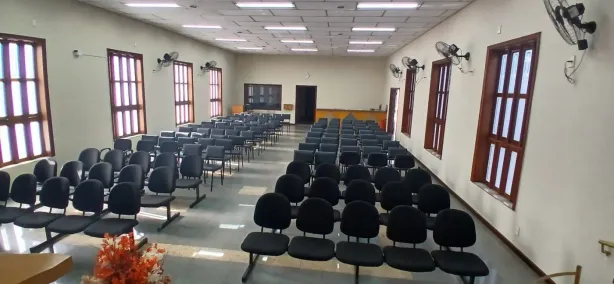 Loja / Salão / Ponto Comercial com 1 Quarto à venda, 216m² no Coelho, São Gonçalo