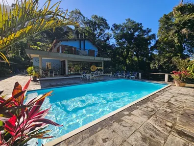 Fazenda / Sítio / Chácara com 4 Quartos à venda, 20000m² no Garrafão, Guapimirim