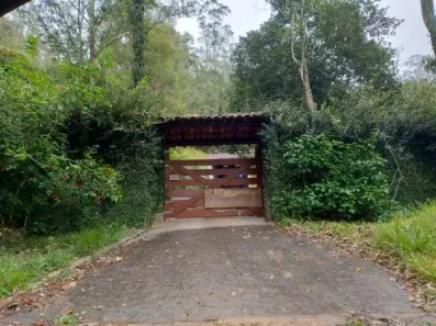 Fazenda / Sítio / Chácara com 4 Quartos à venda, 251m² no Itrapoá, Ribeirão Pires
