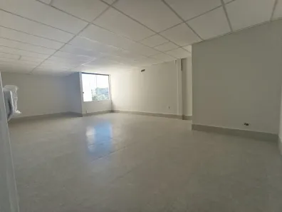 Loja / Salão / Ponto Comercial para alugar, 55m² no Costazul, Rio das Ostras