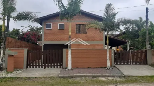 Sobrado com 4 Quartos à venda, 214m² no Continental, Itapoá