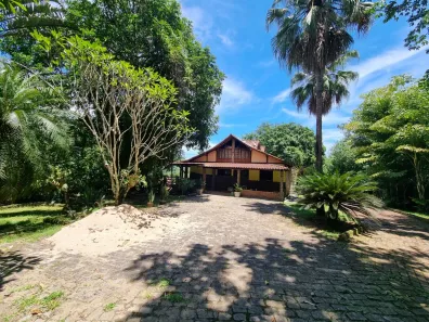 Fazenda / Sítio / Chácara com 3 Quartos à venda, 13500m² no Loteamento Colina do Conde, Cachoeiras de Macacu