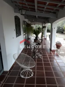 Fazenda / Sítio / Chácara com 2 Quartos à venda, 300m² no Estância Lago Azul (Ártemis), Piracicaba