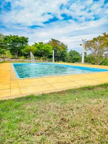 Fazenda / Sítio / Chácara com 4 Quartos à venda, 225m² no Área Rural de Esmeraldas, Esmeraldas