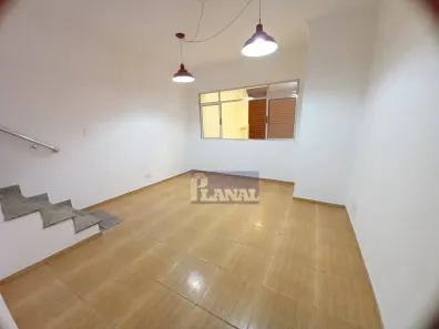 Sobrado com 2 Quartos para alugar, 95m² no Saúde, São Paulo