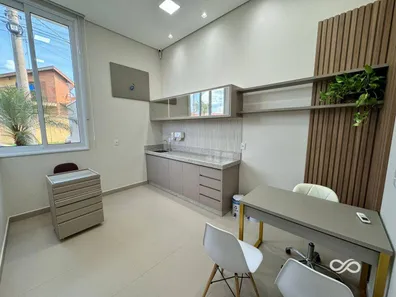 Conjunto Comercial / Sala para alugar, 20m² no Jardim das Tulipas, Holambra