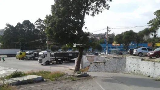 à venda, 16515m² no Centro, Embu das Artes