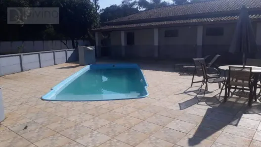 Fazenda / Sítio / Chácara com 5 Quartos para venda ou aluguel, 400m² no Jd N Sra Salete, Araçoiaba da Serra
