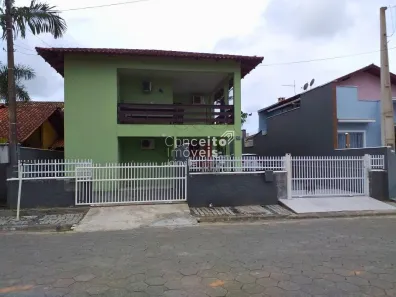 Sobrado com 8 Quartos à venda, 268m² no Do Ubatuba, São Francisco do Sul