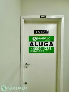 Conjunto Comercial / Sala para alugar, 26m² no Zona 01, Maringá
