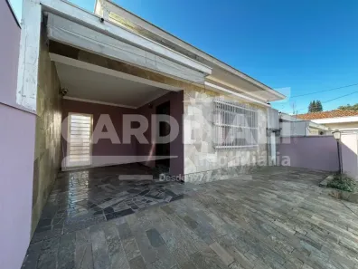 Casa Comercial com 3 Quartos para alugar, 153m² no Centro, São Carlos