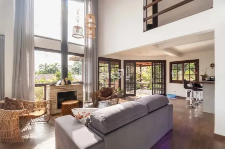 Fazenda / Sítio / Chácara com 3 Quartos à venda, 232m² no Rondinha, Campo Largo