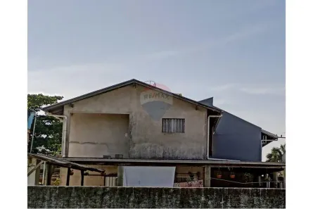 Sobrado com 2 Quartos à venda, 160m² no Armação, Penha