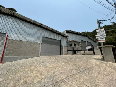 Galpão / Depósito / Armazém para alugar, 3366m² no Meudon, Teresópolis