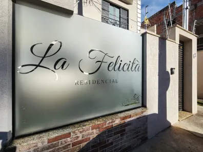 Apartamento com 2 Quartos para alugar, 60m² no Funcionários, Poços de Caldas