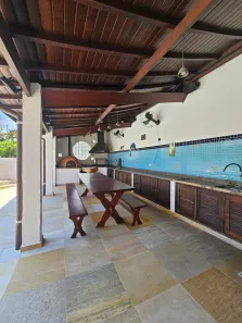 Sobrado com 4 Quartos para venda ou aluguel, 420m² no São Lourenço, Bertioga