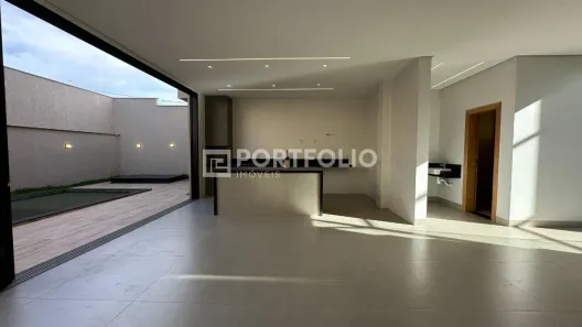 Casa de Condomínio com 4 Quartos à venda, 246m² no Jardins Capri, Senador Canedo