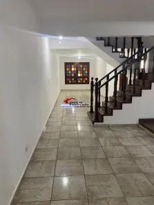 Sobrado com 3 Quartos para venda ou aluguel, 110m² no Centro, São Vicente