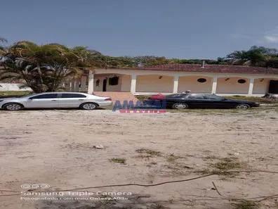 Fazenda / Sítio / Chácara com 3 Quartos para alugar, 378m² no Condomínio Lagoinha, Jacareí