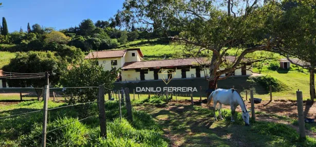 Fazenda / Sítio / Chácara com 3 Quartos para venda ou aluguel, 455m² no Jacaré, Cabreúva