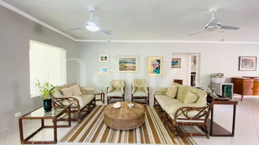 Casa com 5 Quartos para alugar, 420m² no Riviera, Bertioga