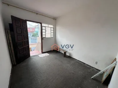 Casa com 2 Quartos para alugar, 100m² no Vila Mira, São Paulo