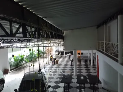 Prédio Inteiro para venda ou aluguel, 550m² no Maraponga, Fortaleza
